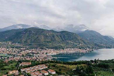 AI赋能教师：虚拟产品的新赛道藏着大需求